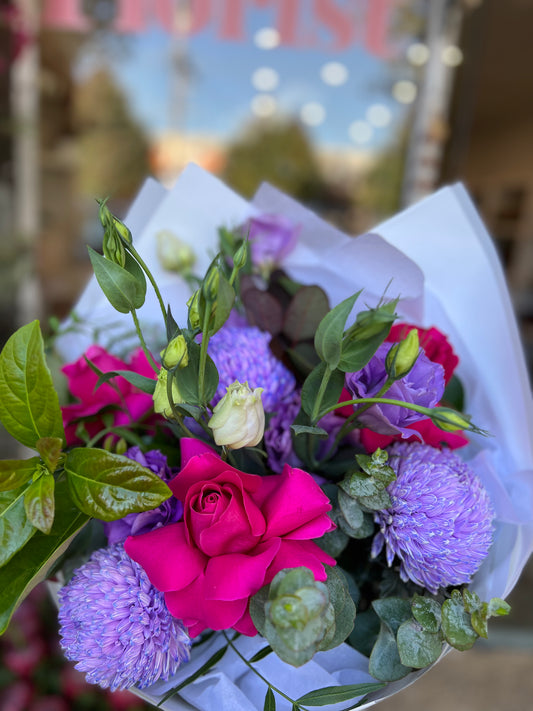 mauve purple hot pink flowers bouquet Mornington Peninsula florist Mornington Mount Eliza florist birthday get well soon anniversary just because sympathy flowers 